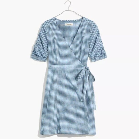 Madewell Dresses & Skirts - Madewell || Gingham Shirred-Sleeve Wrap Dress